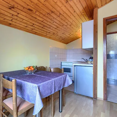 Ruza 2 By Interhome