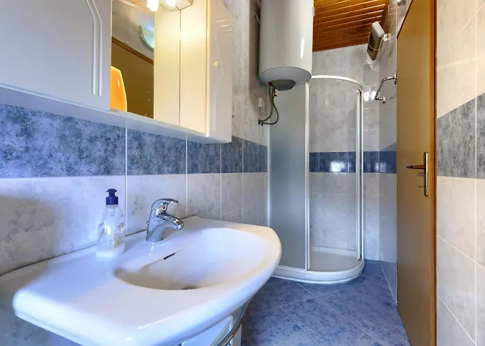 Ruza 2 By Interhome Apartman Pula