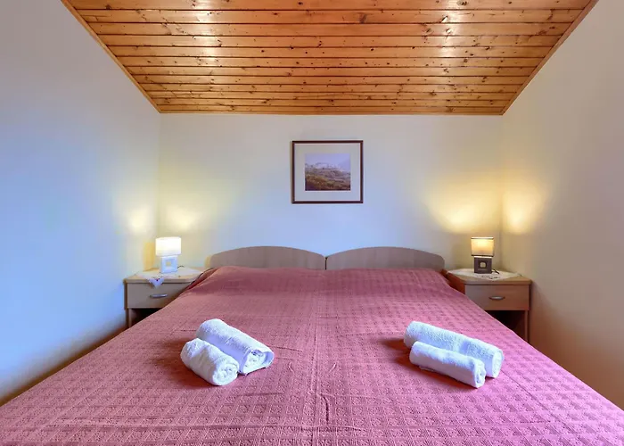 Ruza 2 By Interhome Apartman Pula